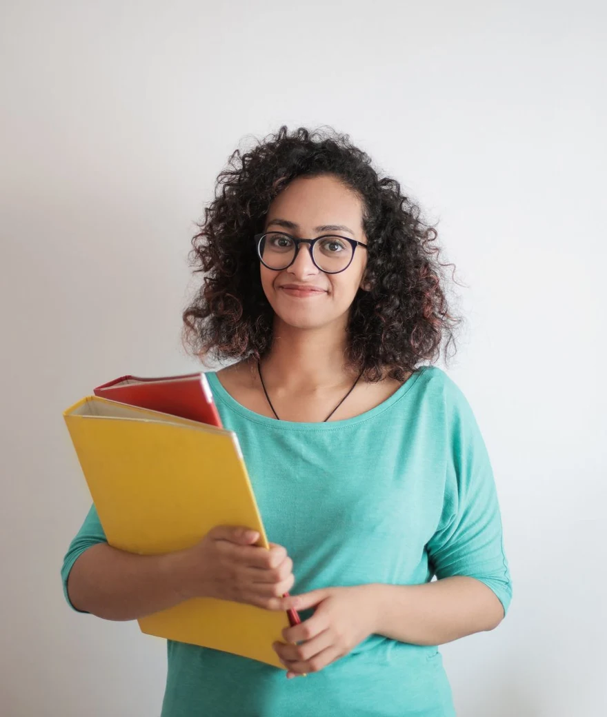 Estudiante de BXM preparándose para sus exámenes