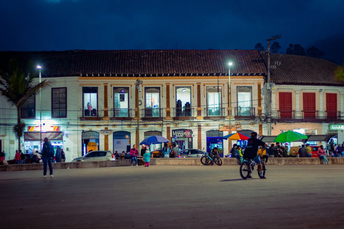 Cultura Popular Costarricense: Juegos Tradicionales, Comidas Típicas, Artesanía y Casa Tradicional