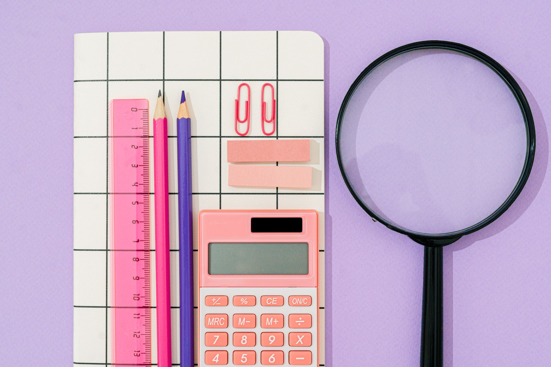 Ecuaciones con Paréntesis y con Fracciones: Cómo Simplificar antes de Despejar